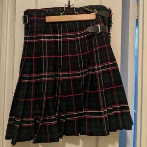 Men's Size 32 Acrylic kilt